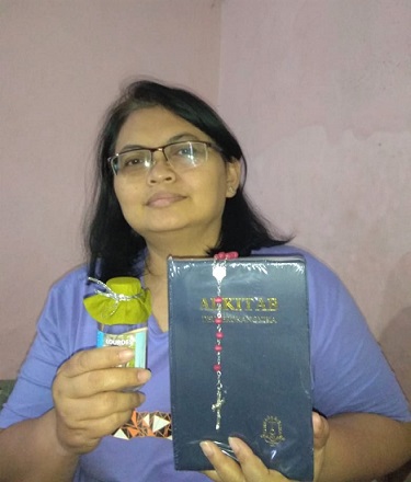 Ibu Ari dan hadiahnya--_1